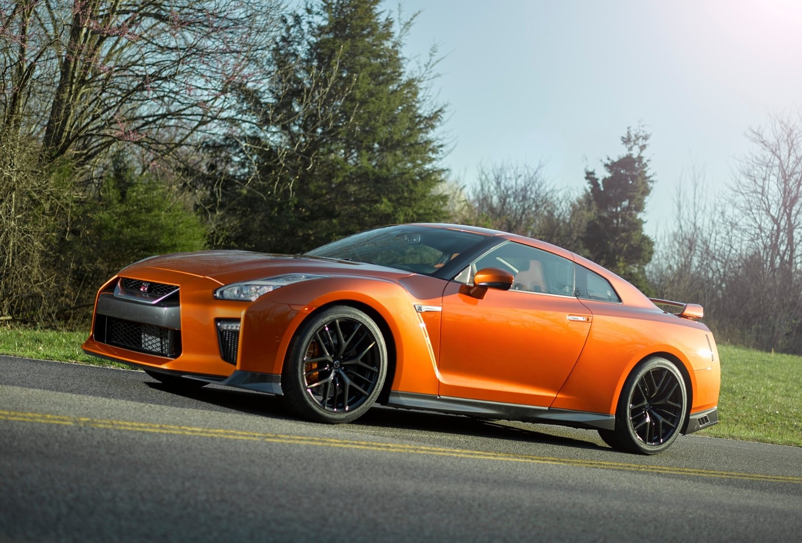 https://wcar.sets.lv/cars/Nissan/GT-R coupe/77fab6b542b4e43df2c2cc3a882270b8.jpg